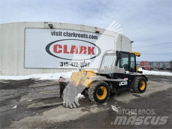 JCB 525-60 Телескопични товарачи