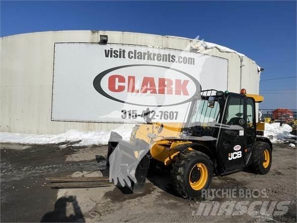 JCB 525-60 Телескопични товарачи