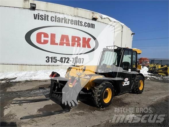 JCB 525-60 Телескопични товарачи