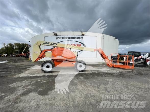 JLG 600AJ Съчленени стрелови подемници