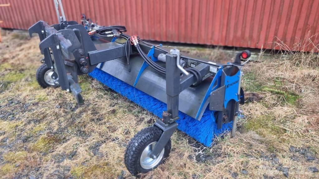 Ysta SV 250 Автоматични метачки с четки
