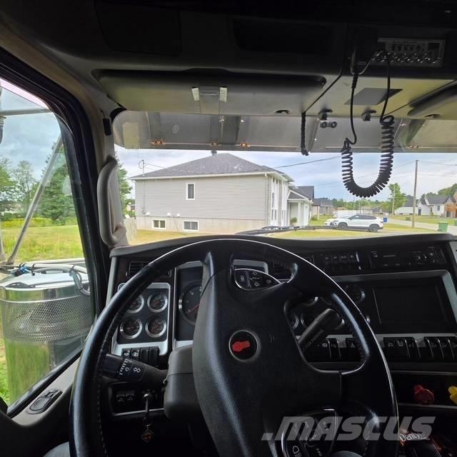 Kenworth W 900 Самосвал