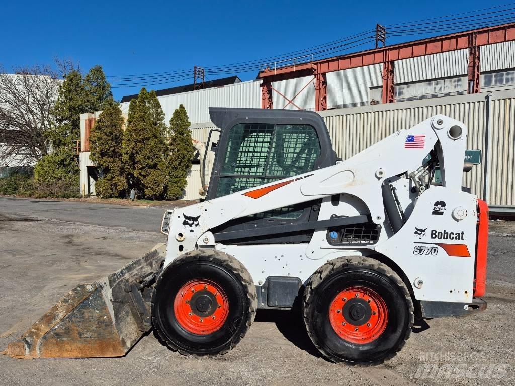 Bobcat S 770 Мини товарачи
