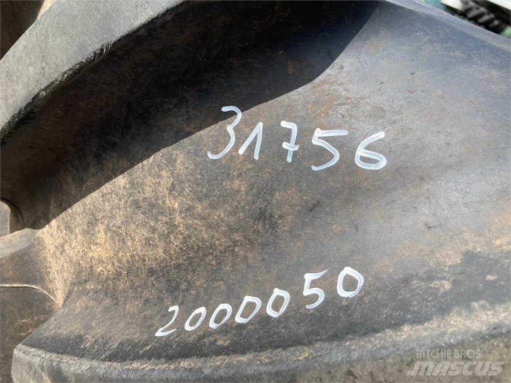 Michelin 600/65R28 Колелета/Гуми