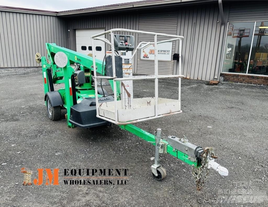JLG T 350 Моторизирани платформи с ремарке