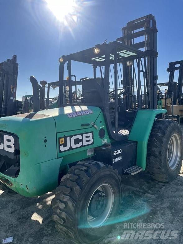 JCB 930 Камиони за херавни местности