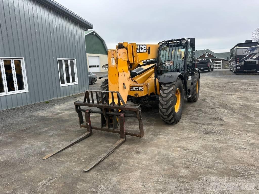 JCB 509-42 Телескопични товарачи
