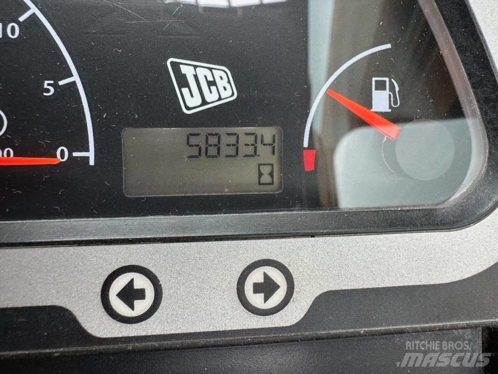 JCB 509-42 Телескопични товарачи