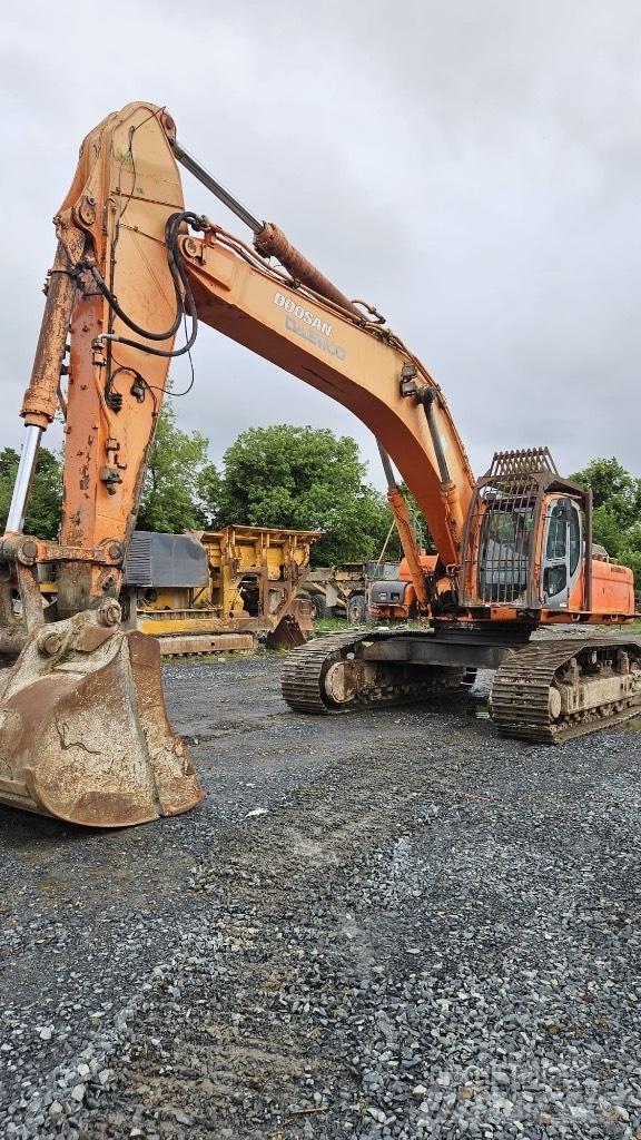 Doosan Dx480 Верижен екскаватор