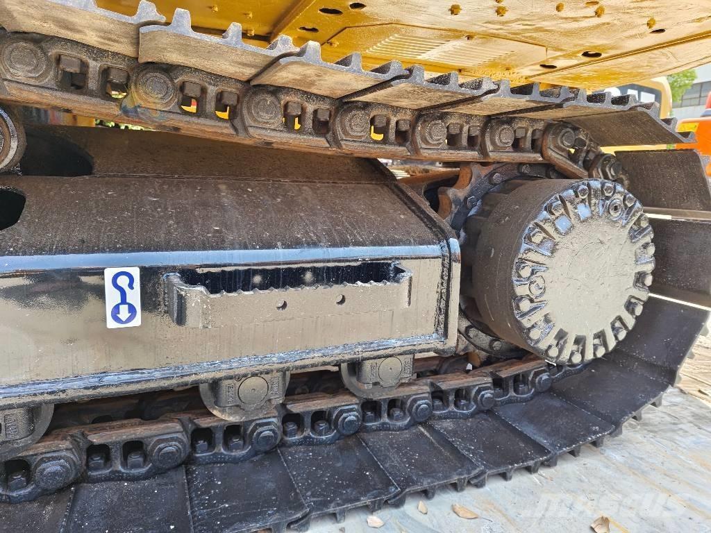 CAT 320 D Верижен екскаватор