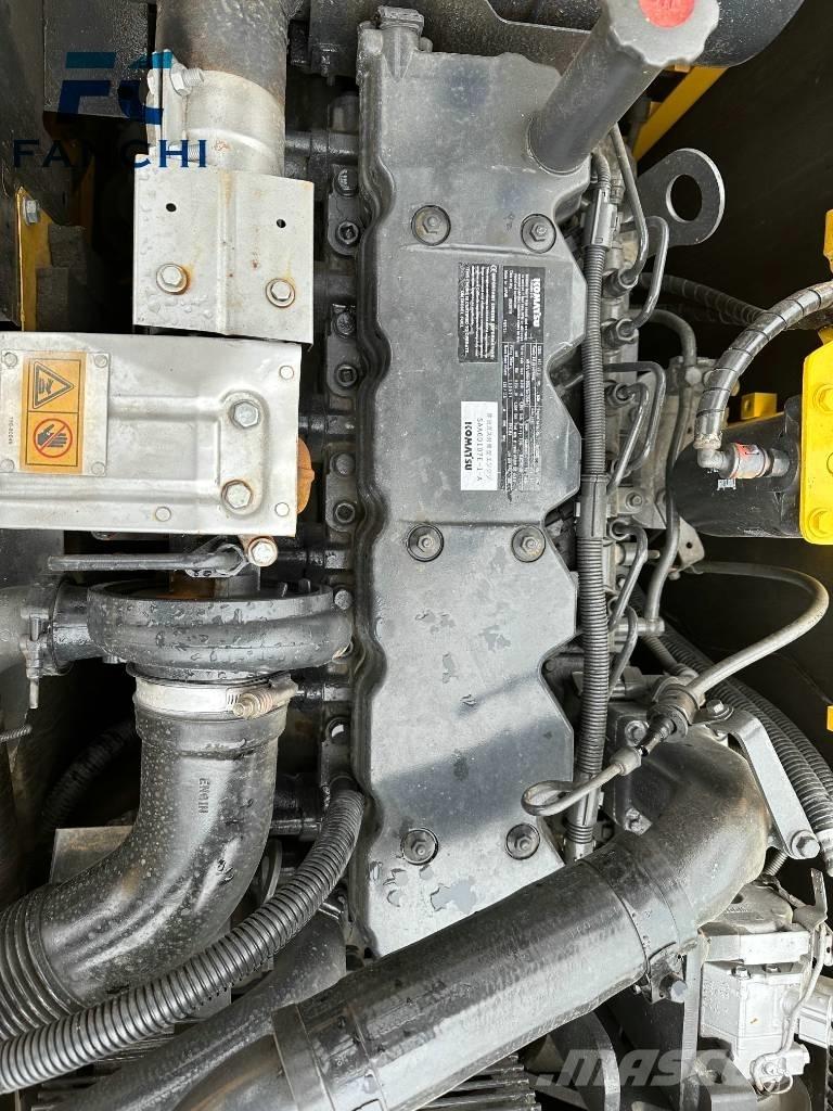 Komatsu 200-8 Верижен екскаватор