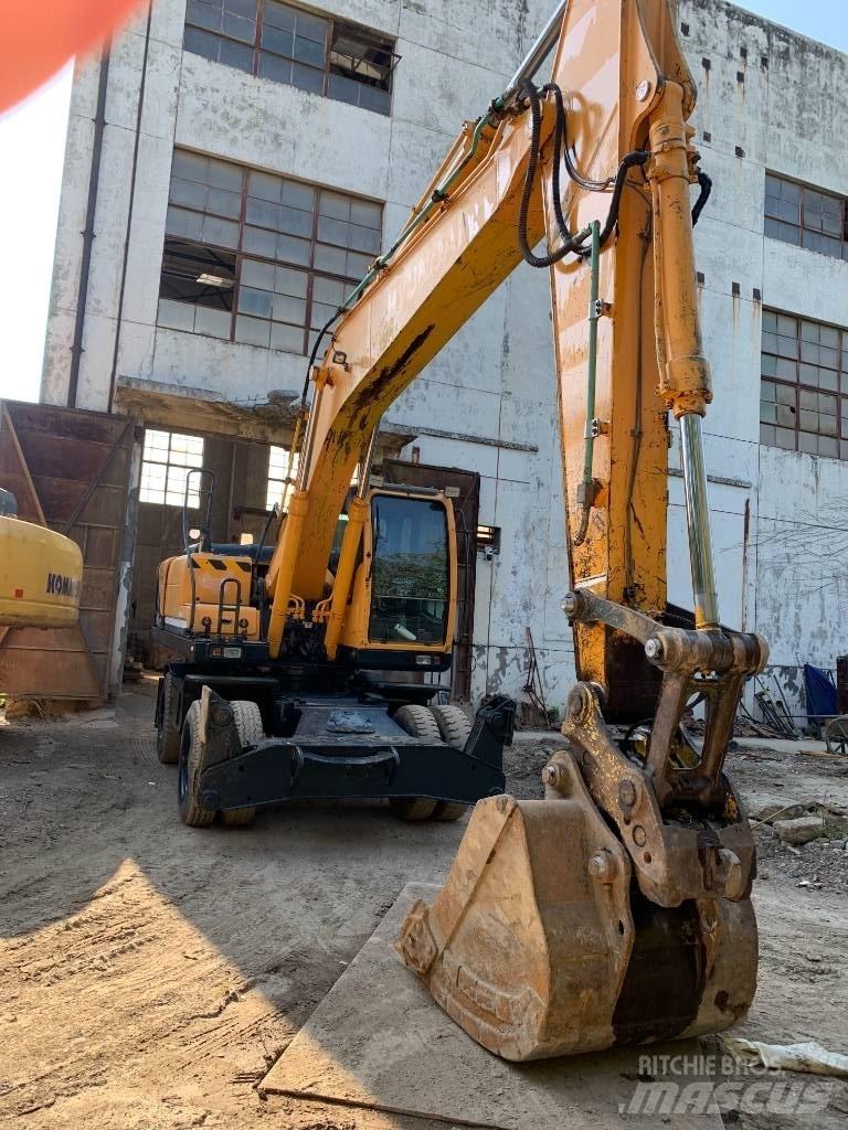 Hyundai R210W-9 Колесни екскаватори