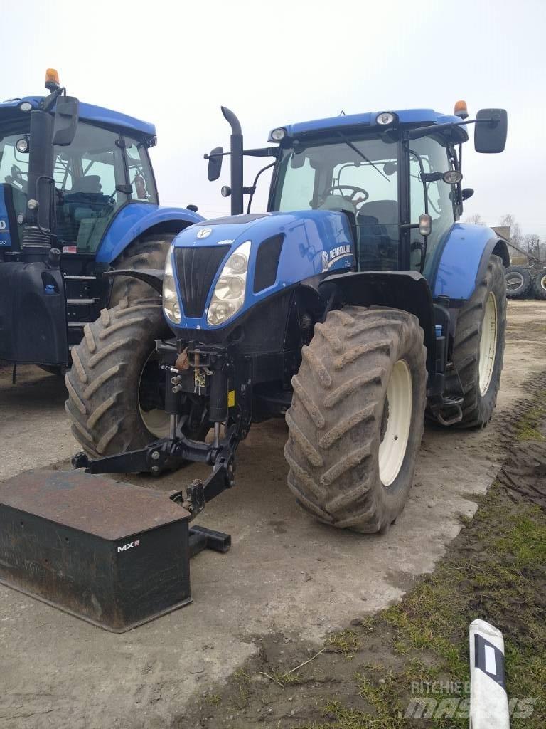 New Holland T 7.250 Трактори