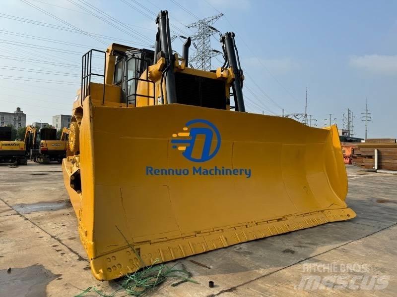 CAT D 10 R Верижни булдозери

