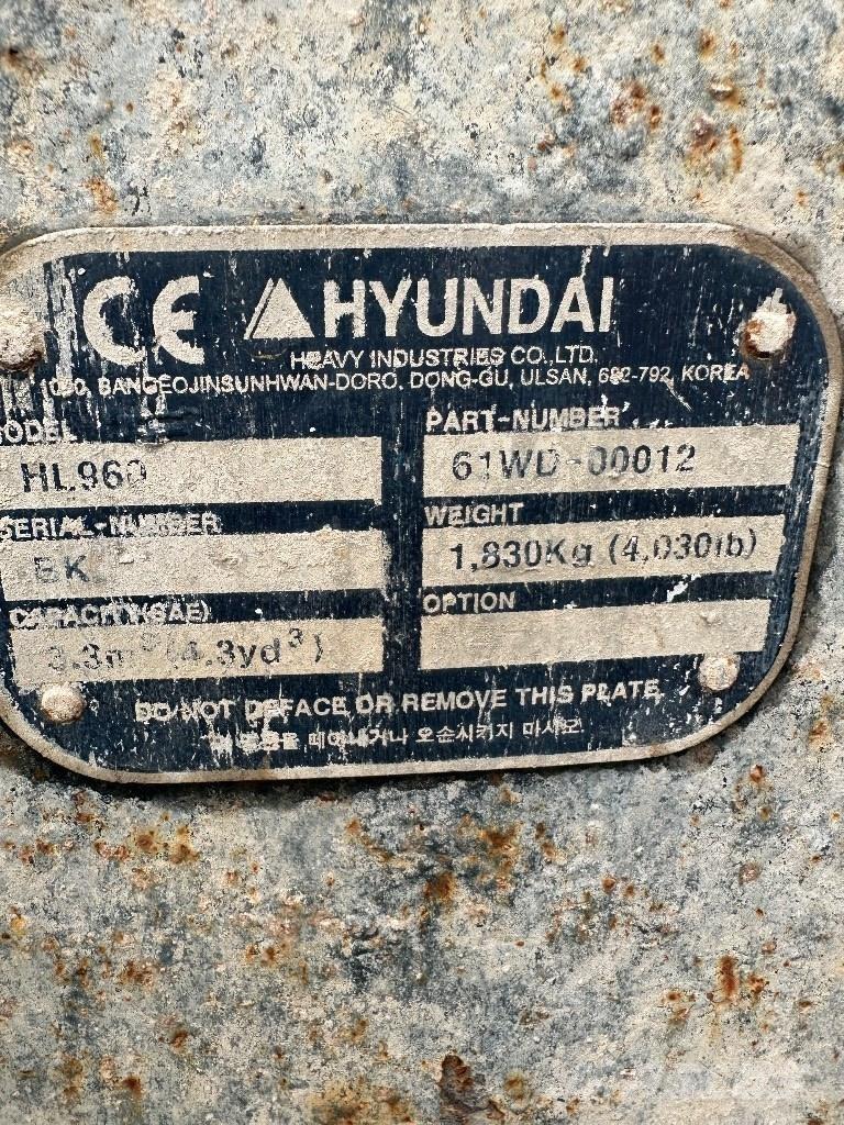 Hyundai HL 960 Колесни товарачи