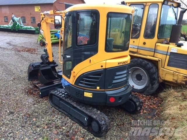 Hyundai R25 AK Мини екскаватори < 7 т