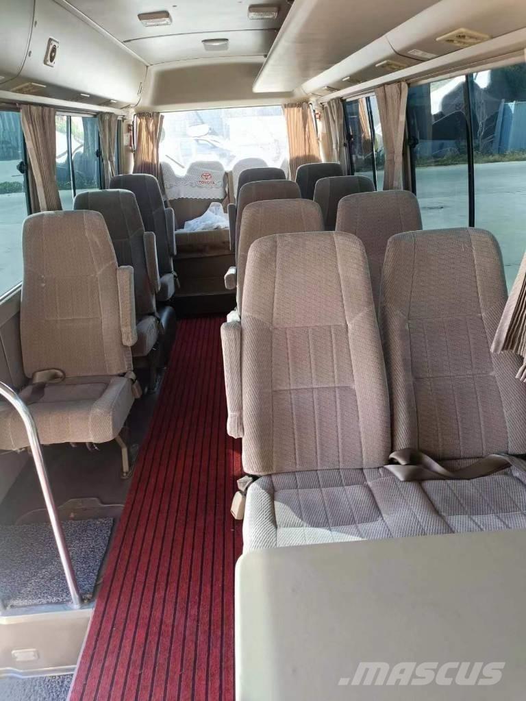 Toyota Coaster Bus Мини бусове
