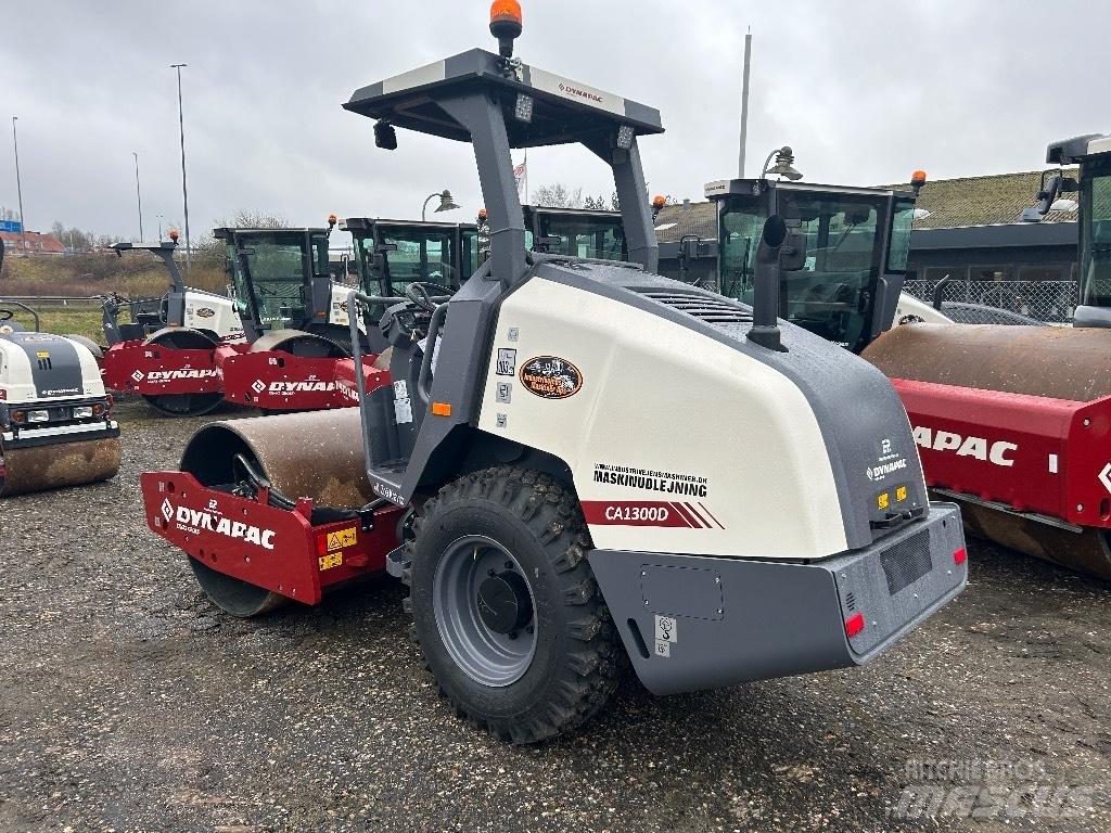 Dynapac Ca1300d Еднобарабанни ролки
