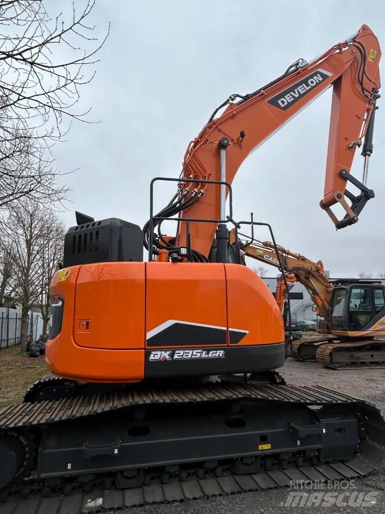 Develon DX 235 LCR-7 Верижен екскаватор