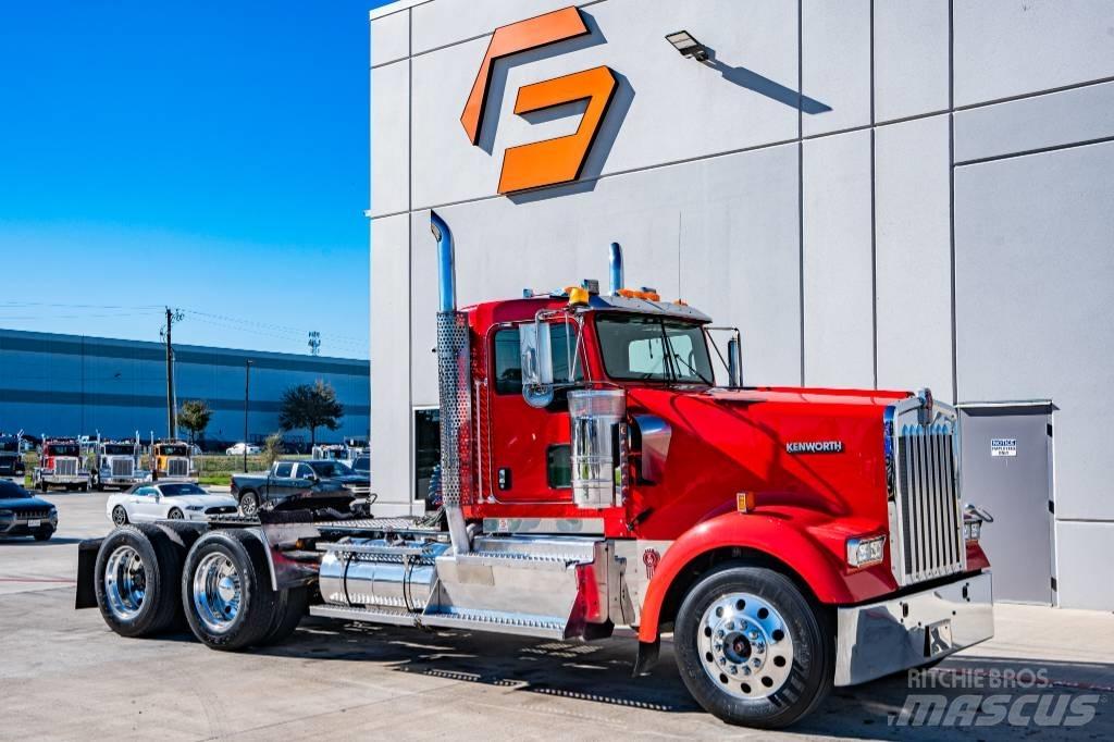 Kenworth W 900 Влекачи