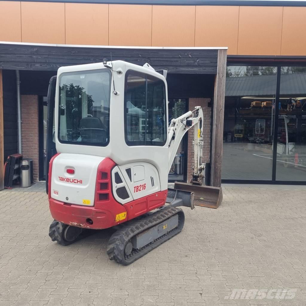 Takeuchi TB 216 Мини екскаватори < 7 т