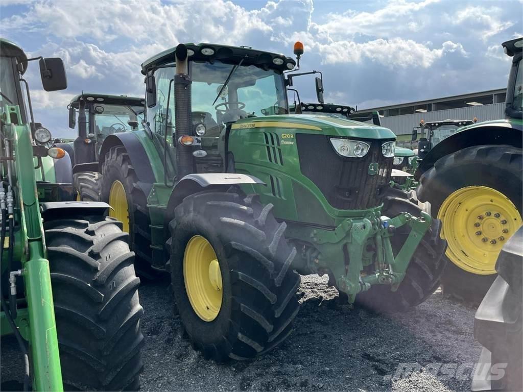 John Deere 6210R Трактори