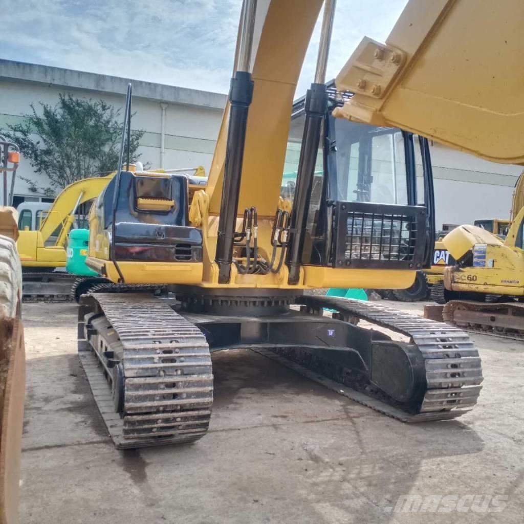 CAT 330 D Верижен екскаватор