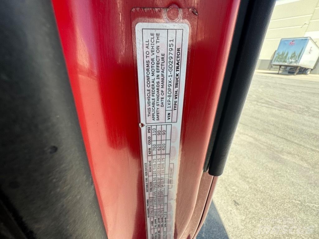 Peterbilt 579 Влекачи