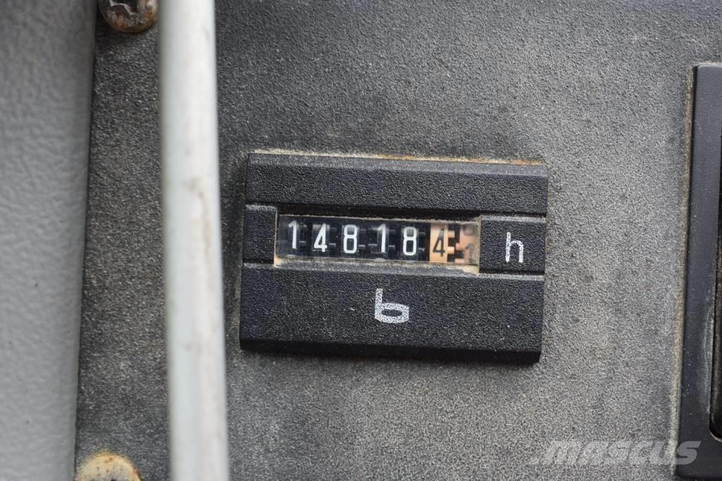 Liebherr LTM 1030-2 Всъдеходни кранове