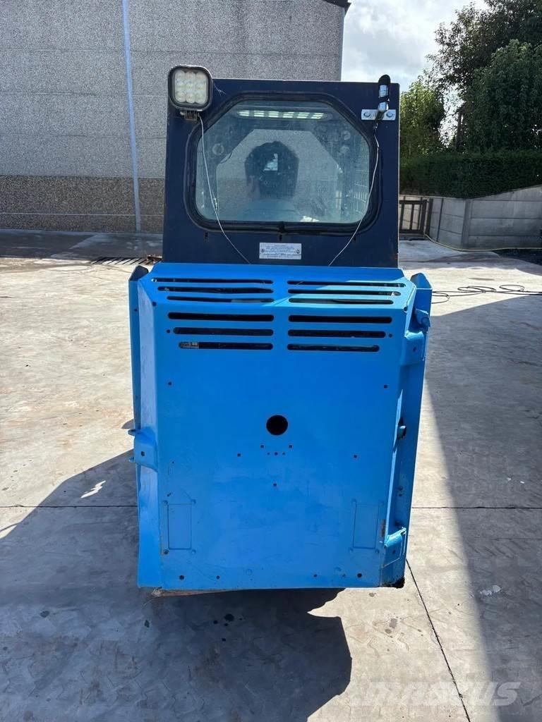 Bobcat S70 Мини товарачи
