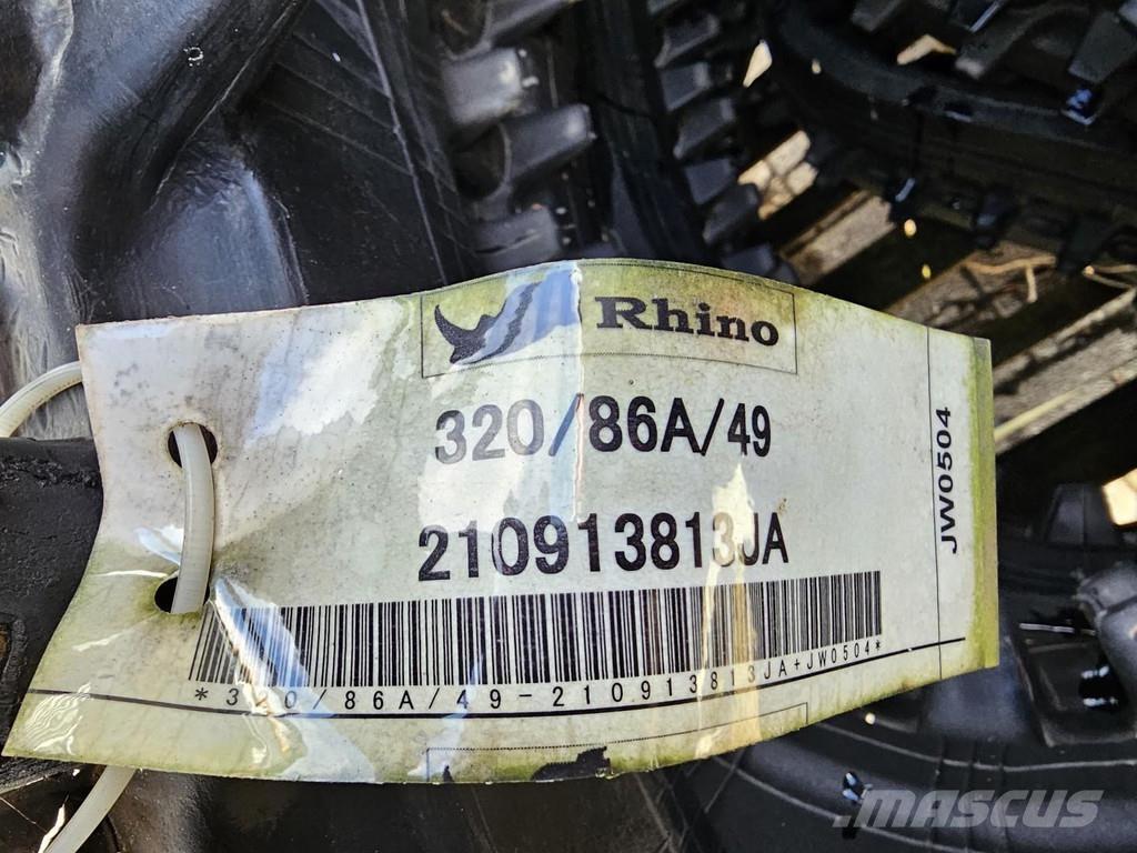 Bobcat T590 Tracks Гуми