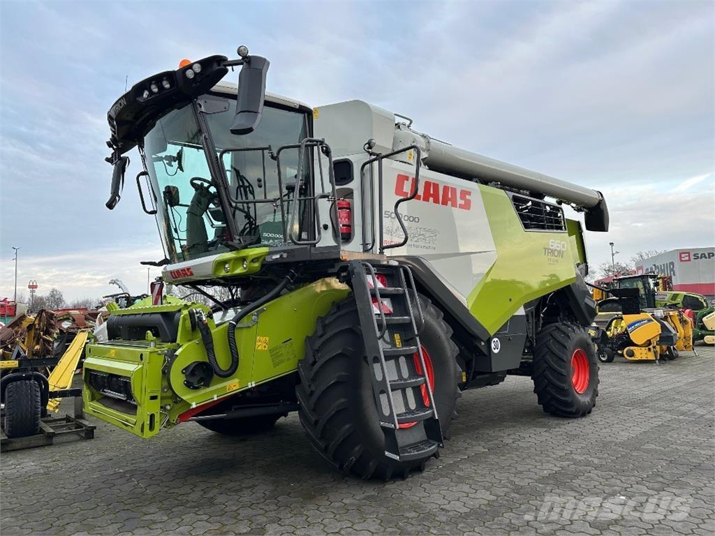 CLAAS Trion 660 Комбайни