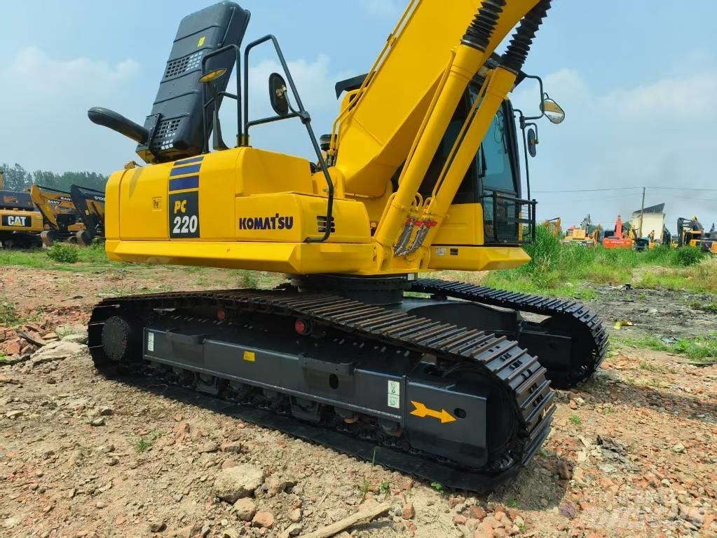 Komatsu PC 220-8 Верижен екскаватор