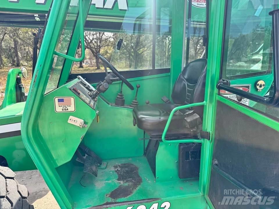 JLG 6042 Телескопични товарачи