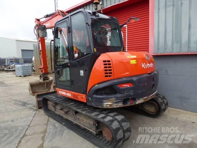 Kubota KX 080-4 Средни екскаватори 7т - 12т
