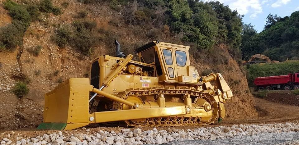 CAT D9G Верижни булдозери
