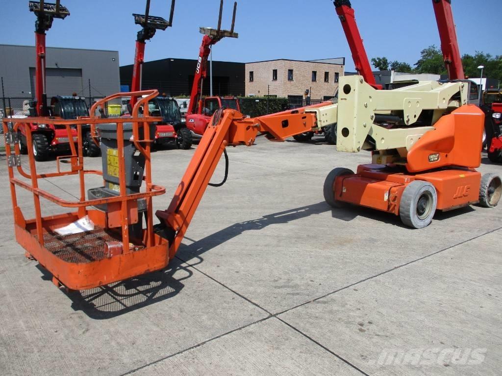 JLG E400 AJPN (146) Компактни самоходни стрелови подемници
