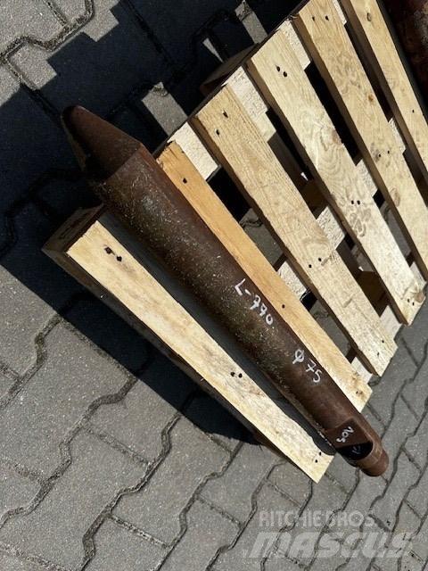 Montabert 75 MM Чукове/Раздробители
