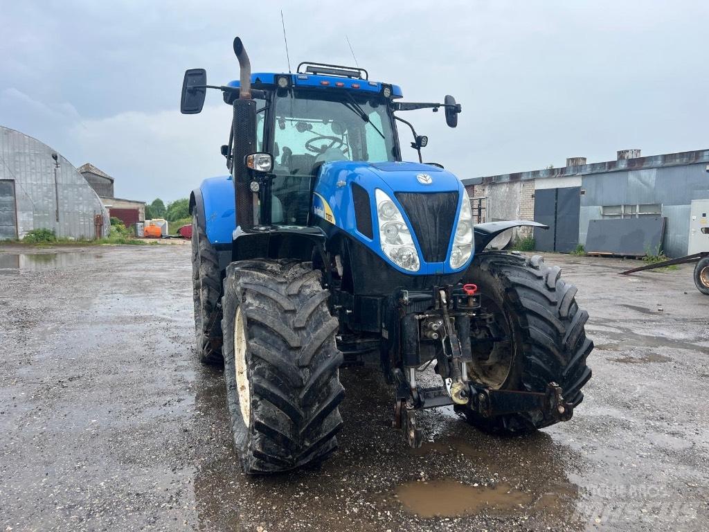 New Holland T 7070 Трактори