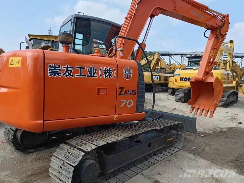 Hitachi ZX70 Мини екскаватори < 7 т