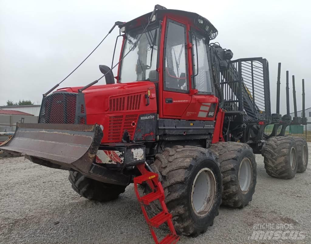 Komatsu 845 Форуардери