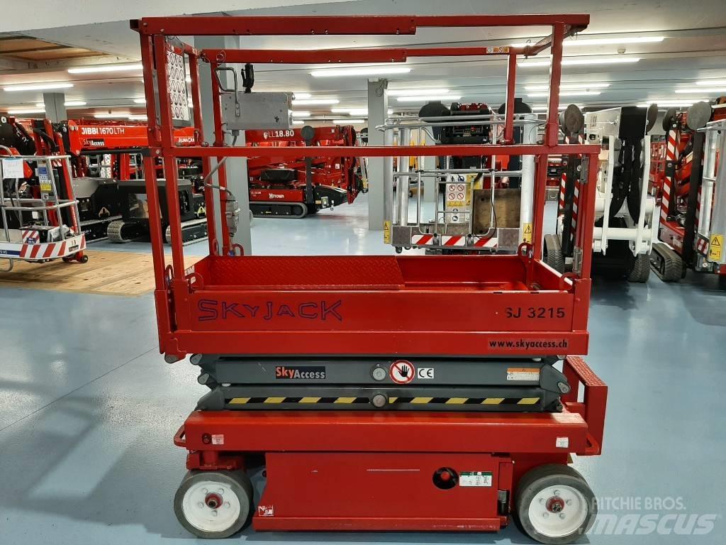 SkyJack SJIII 3215 Ножични работни платформи