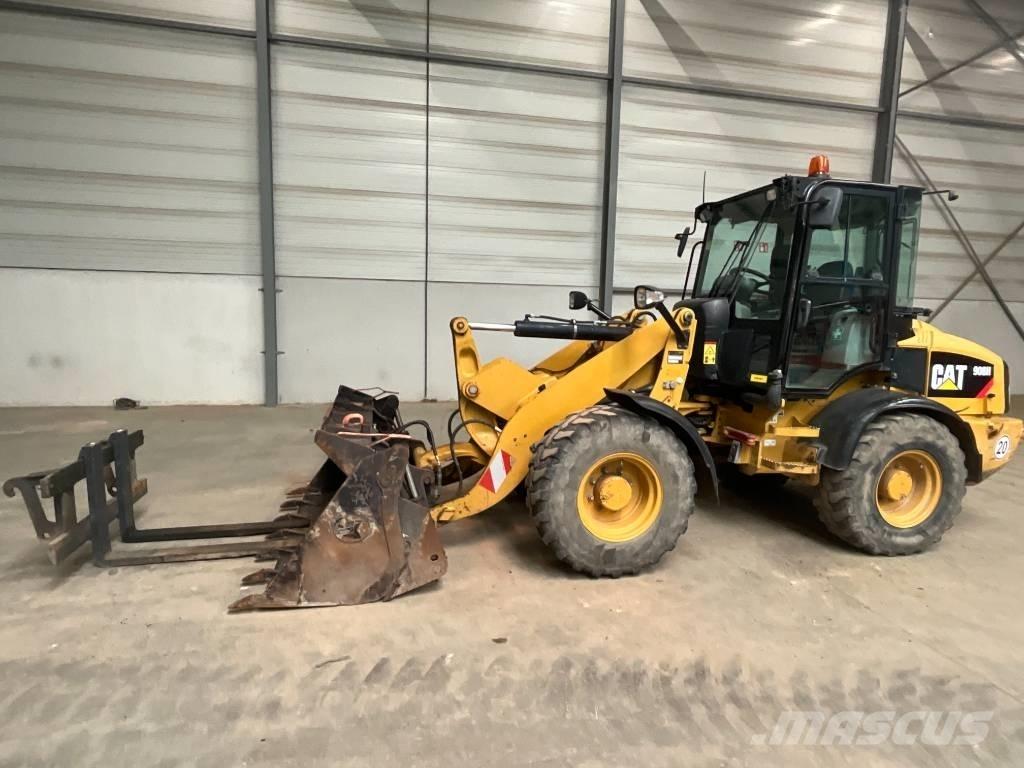 CAT 908 H 2 Колесни товарачи