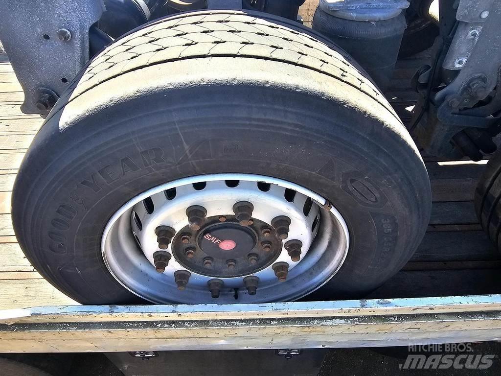 Goodyear T MAX Транспорт - Други
