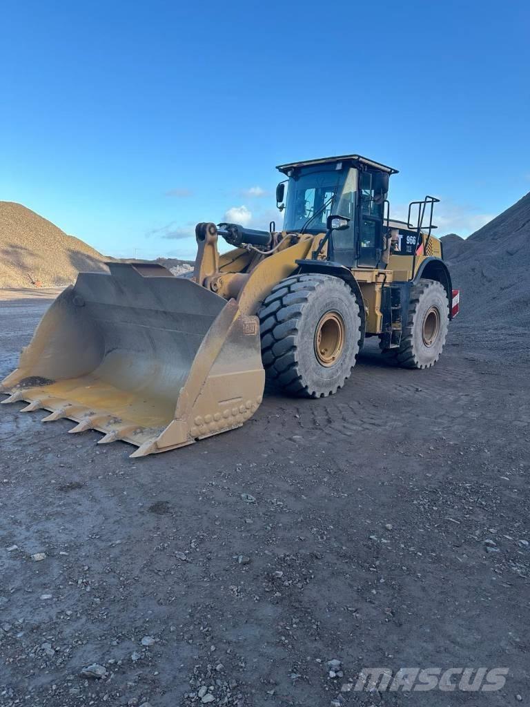 CAT 966 K Колесни товарачи