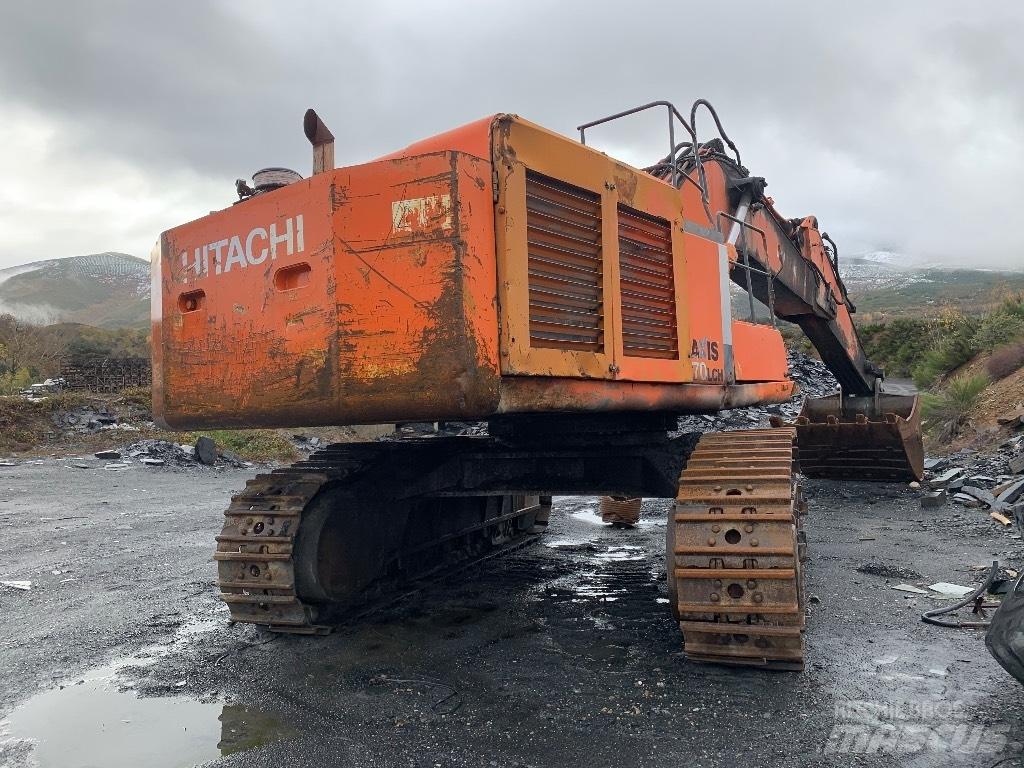 Hitachi 670 LCH-3 Верижен екскаватор