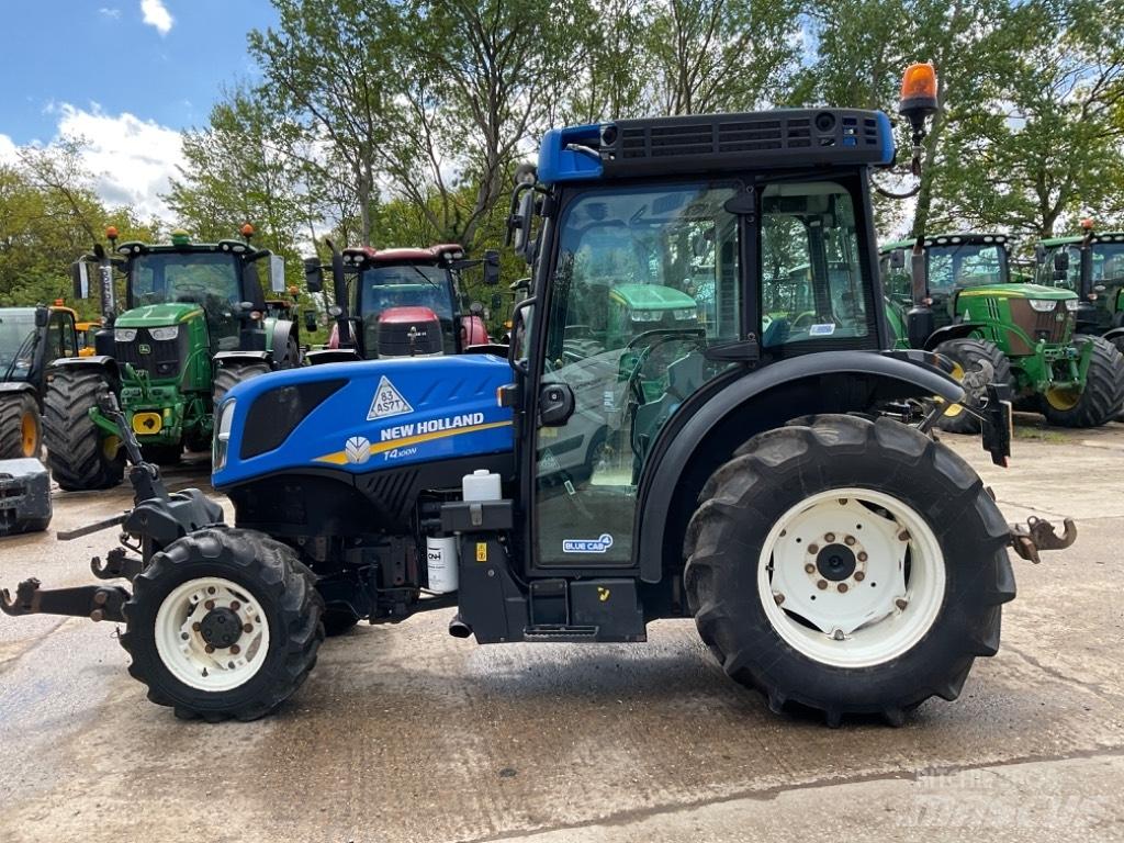 New Holland T 4.100 Трактори