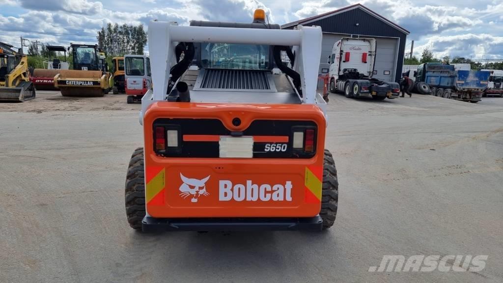 Bobcat S 650 Мини товарачи
