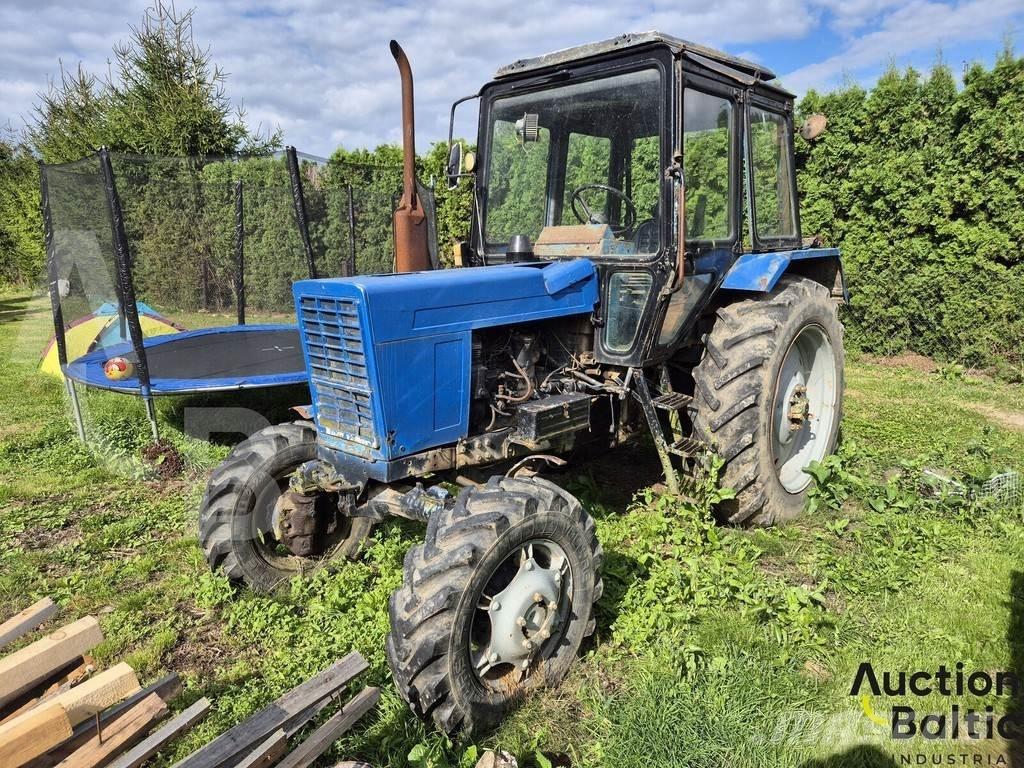 MTZ Belarus-82 Трактори