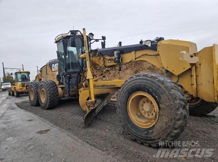 CAT 14M Грейдери